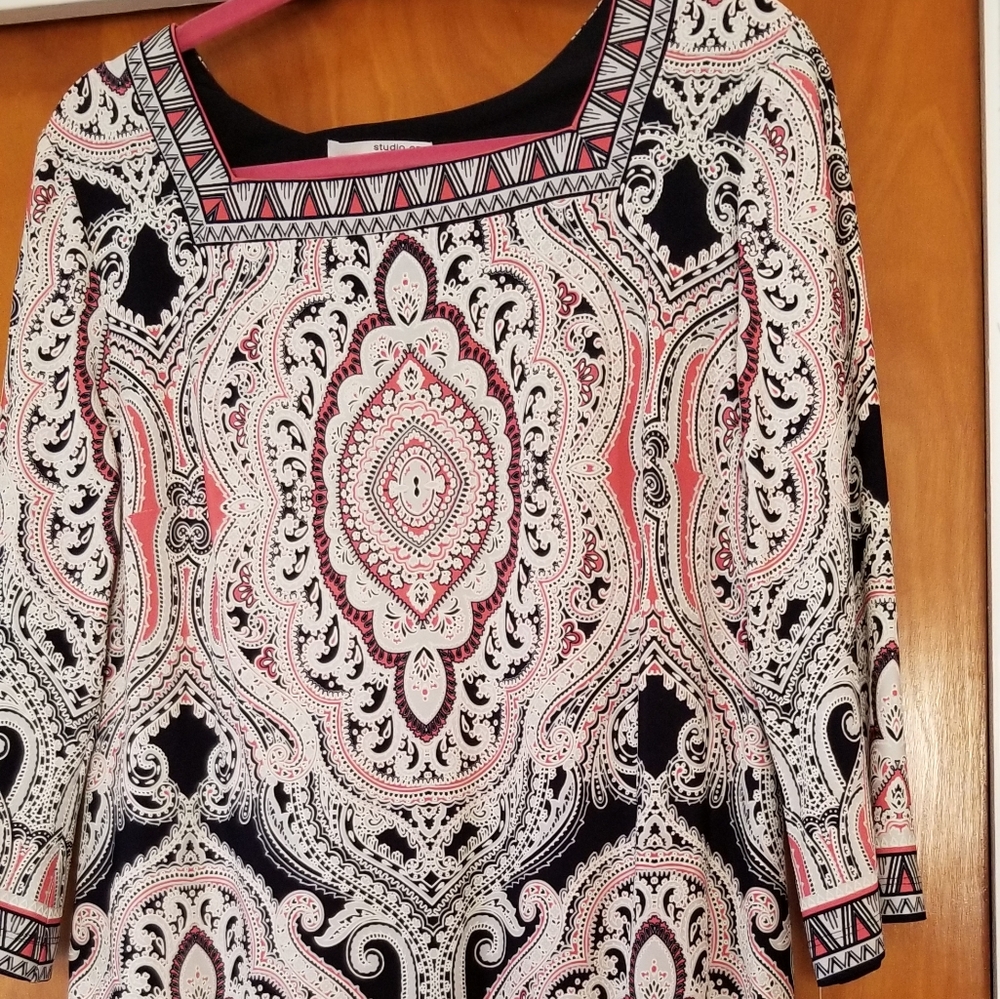 Studio One Sz L pretty spring Dress black and pink